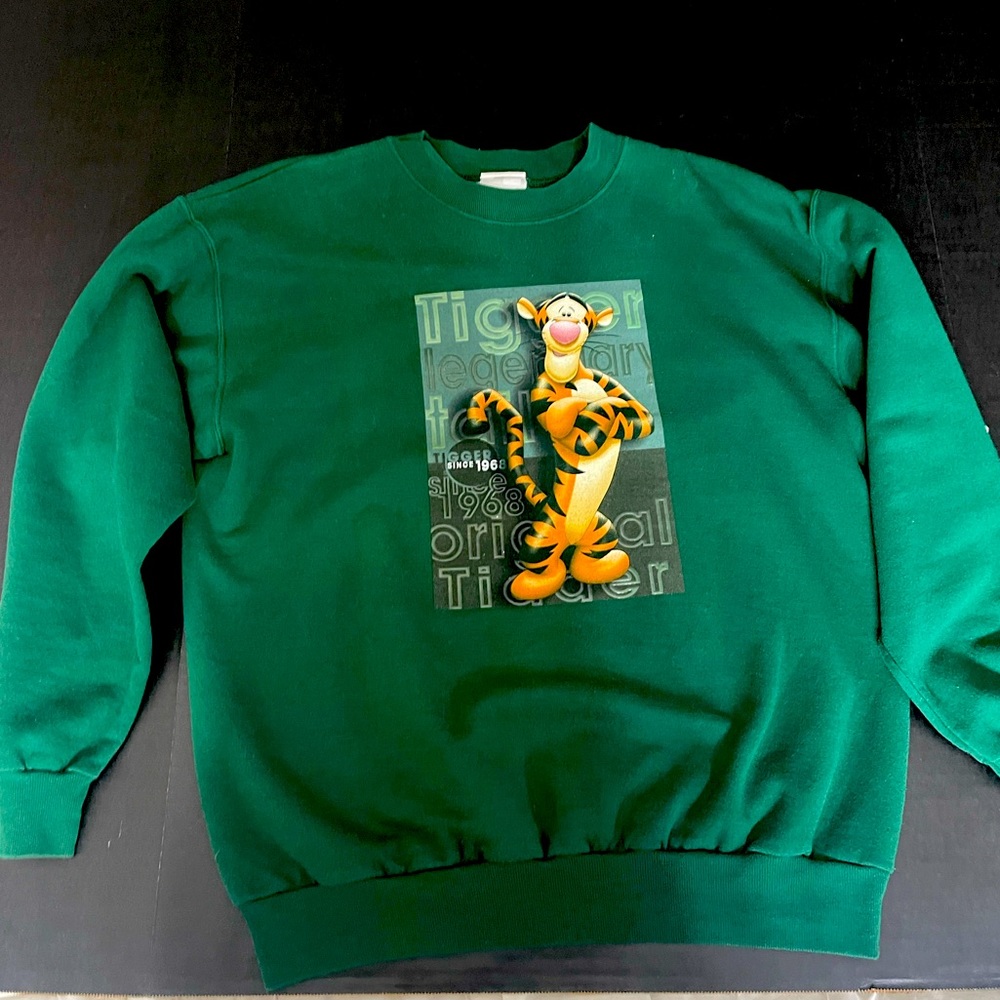 Disney vintage tigger crewneck